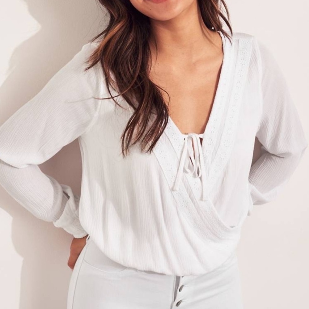 Hollister - White Wrap Tie Long Sleeve Blouse